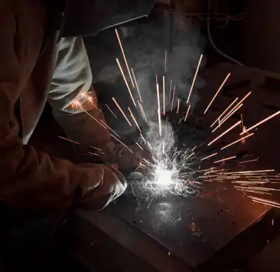 Ferronnier : artisanat à Albon d'Ardèche